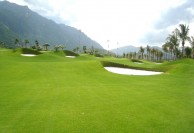 Diamond Bay Golf & Villas (